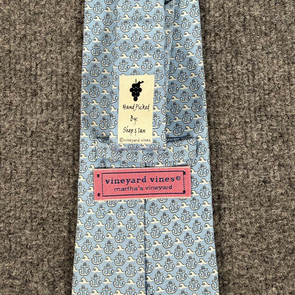 Vineyard Vines Mens Blue Silk Anchor Nautical Print Tie Handmade USA Box #4939